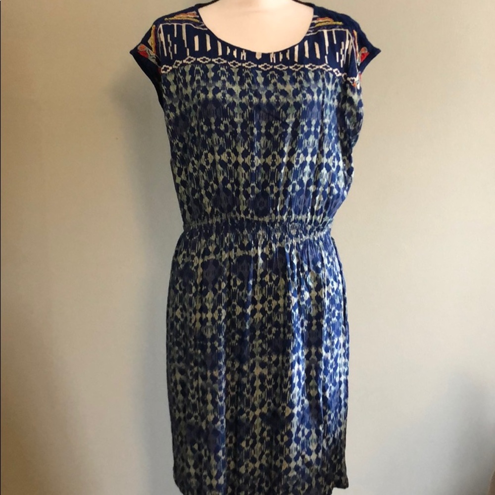 Nostalgia beaded dress with pockets